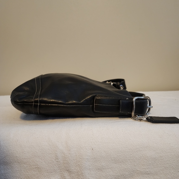 All leather coach crossbody - Picture 9 of 10